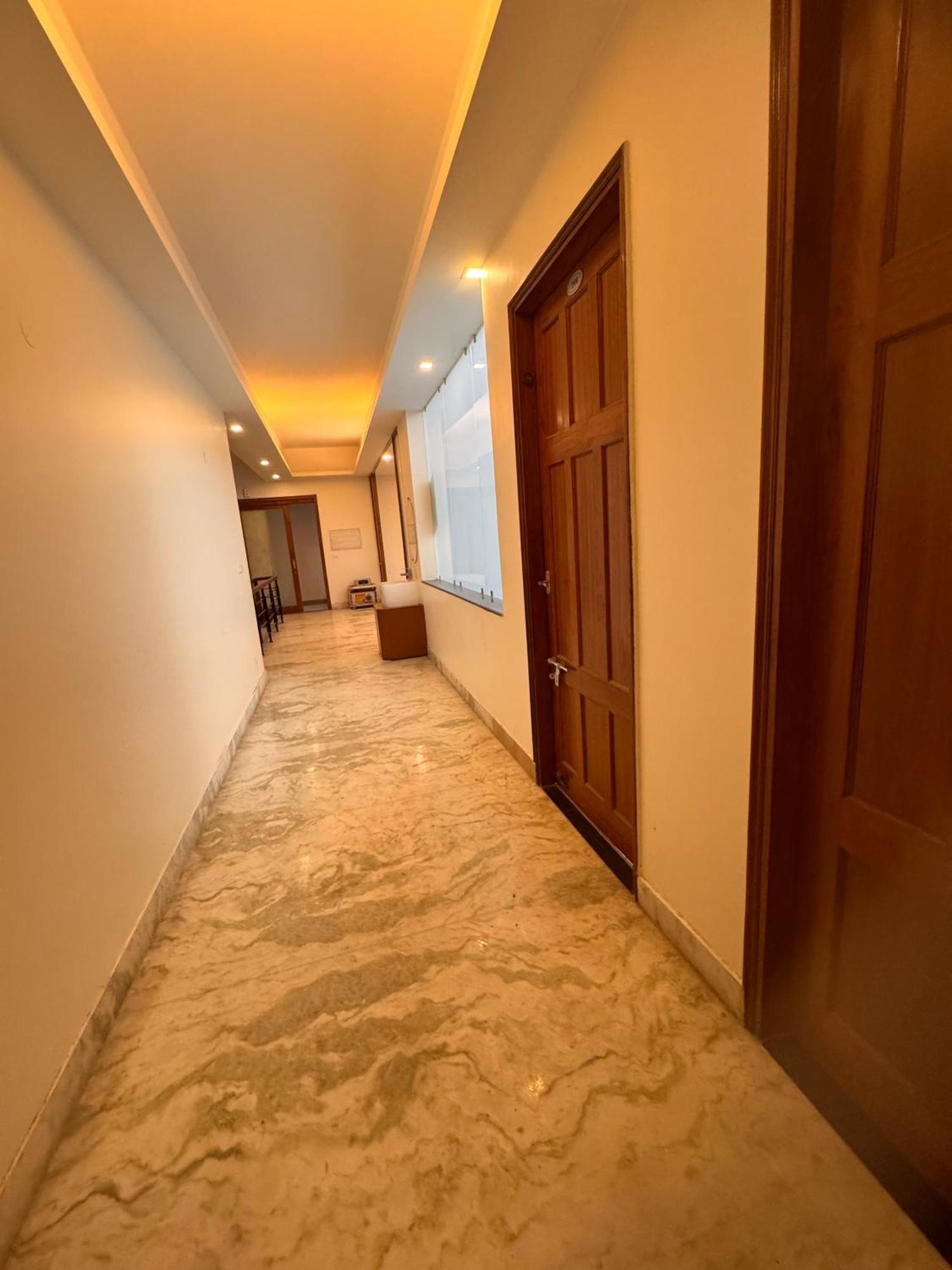 Hl Grand Hotel Lucknow Exterior photo